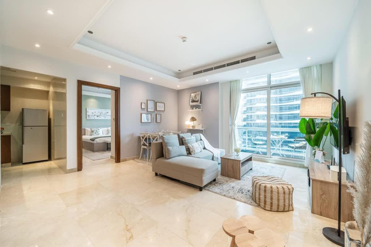 Airstay - 1br Retreat - Stunning Marina Views - Monthly Offer Available *